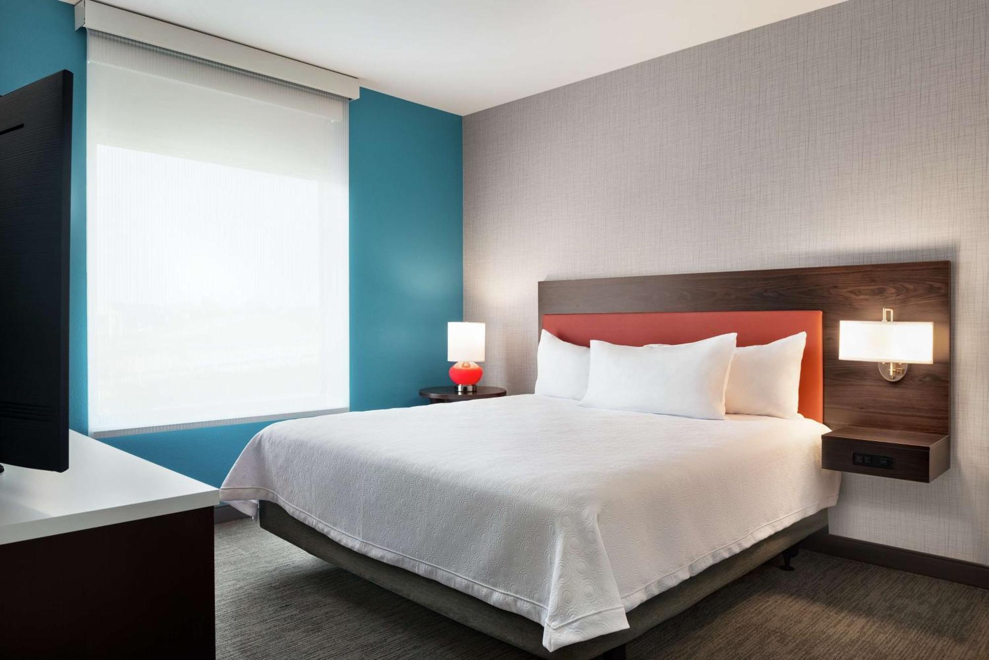 Home2 By Hilton Alliant Energy Center Madison