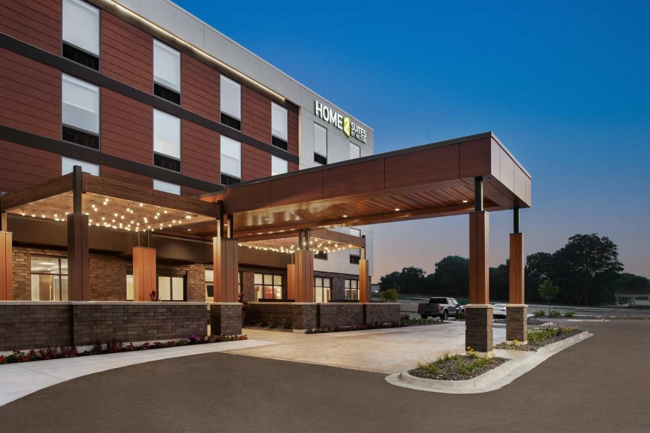 Hotel Home2 By Hilton Alliant Energy Center 3*