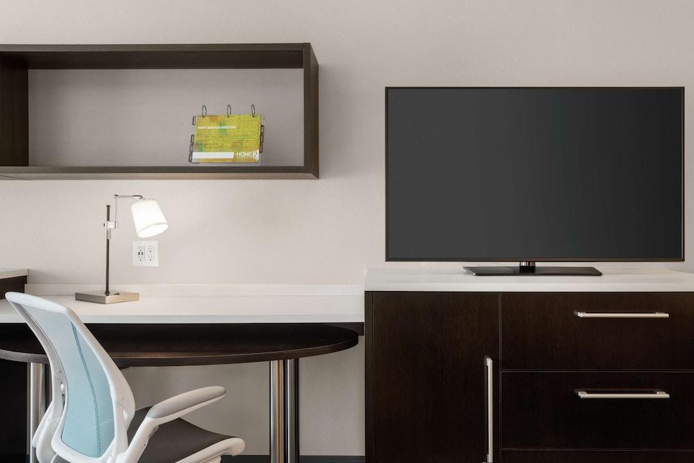 Home2 By Hilton Alliant Energy Center 3* Madison